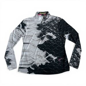 Jamie Sadock Sunsense Collection Long Sleeve, black and gray pattern